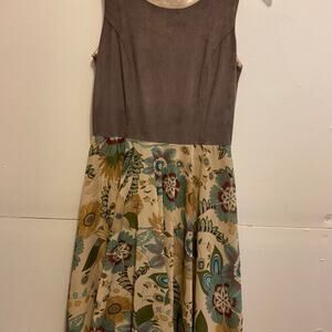 Dress solid tops and paisley bottom beautiful for teens